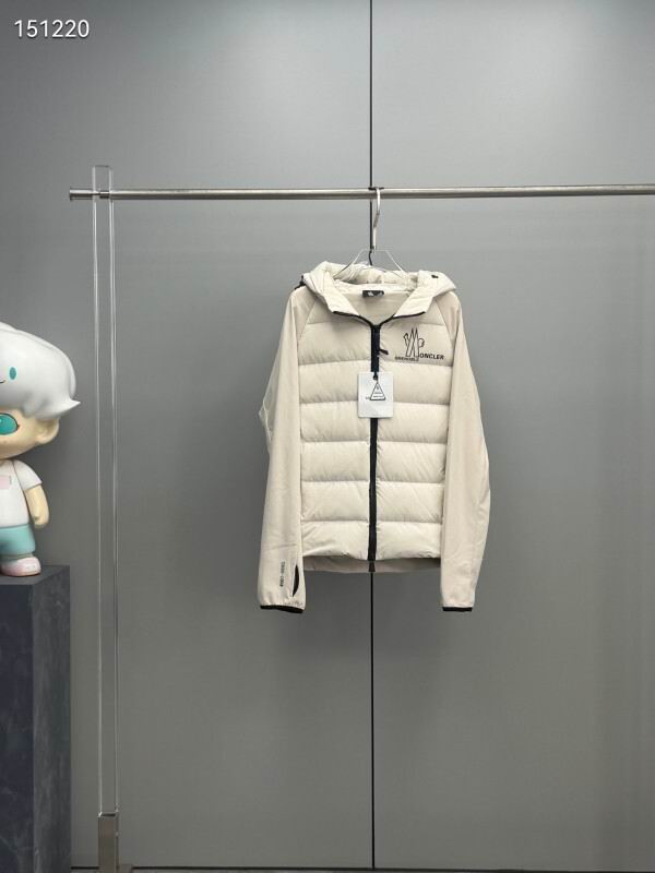 Moncler Down Jacket Wmns ID:20251123-99